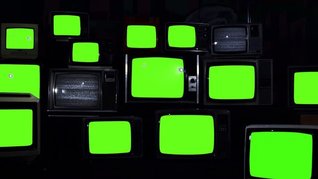 Retro TVs turning On and Off Green Screen. Dark Tone. Zoom Out. You can replace green screen with the footage or picture you want. You can do it with &ldquo;Keying&rdquo; effect in After Effects. 4K Resolution.