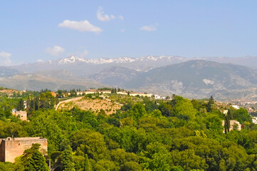 Obraz premium Granada cityscape from Alhambra gardens, Spain
