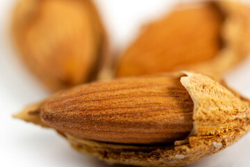 roasted, shelled and salted almonds
