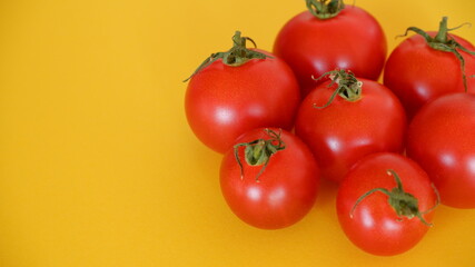 商用で使えるトマトの写真