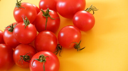 商用で使えるトマトの写真