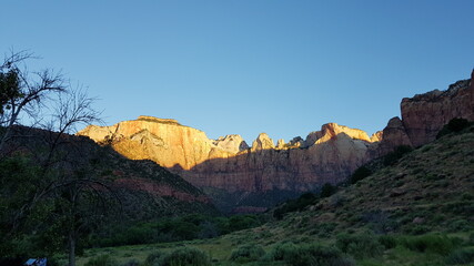 웅장하고 멋진 그랜드캐년 모습