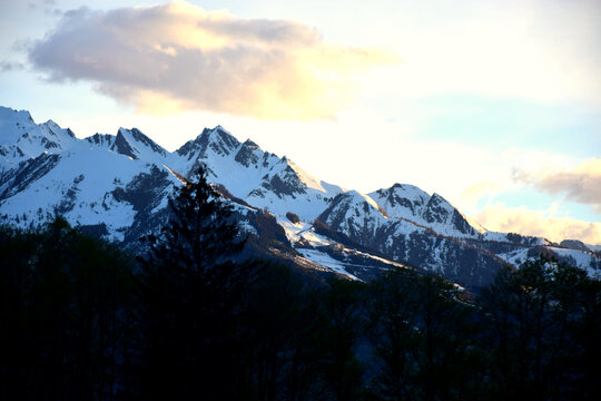 sunset in the mountains © grazia
