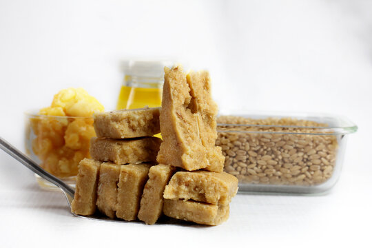 Shukhadi or Gor Papdi or Indian fudge is Traditional Gujarati sweet made in India with wheat flour,jaggery and desi ghee during festival seasons.