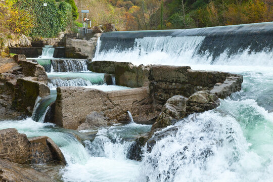 Paraje Natural Escala Salmonera de Ca&ntilde;o, R&iacute;o Sella, Ca&ntilde;o, Asturias