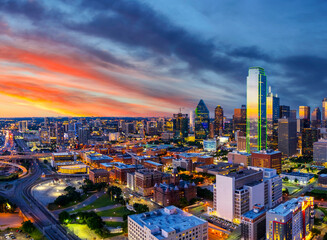 Dallas, Texas skyline at sunset - obrazy, fototapety, plakaty