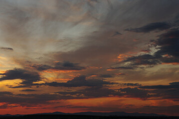 Precioso atardecer de colores en Madrid