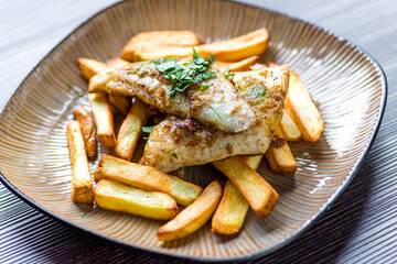 fried zander with homemade potato chips