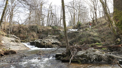 cascade du Gour des chavaux, La Tour d'Auverne