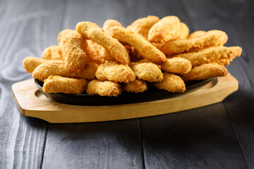 baked chicken tenderloin in breadcrumbs