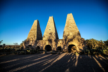 ovens ruins in mexico, mineral de pozos, ruins