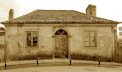 Lisbon, Portugal: Old house in the village of sintra