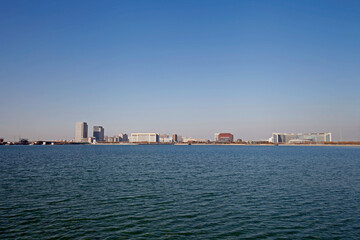 Obraz premium Urban construction by the sea