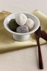Korean traditional food, rice ball cake (Gyeongdan)