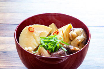 タケノコと牛スジの煮込み
