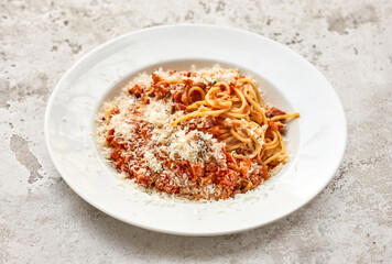 portion of pasta bolonesse