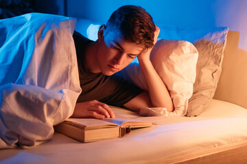 Book lover. Sleep disorder. Distance education. Interesting story. Overwork insomnia. Hobby...