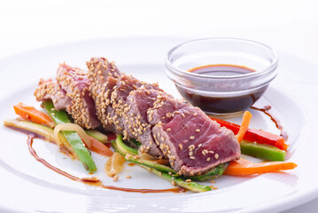 Teriyaki, typical Japanese dish of red tuna.