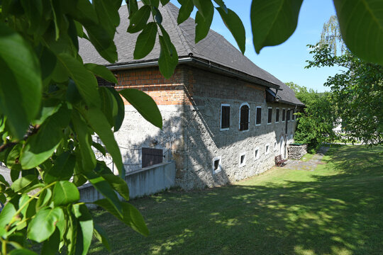 Das Haus des weltber&uuml;hmten Schriftstellers Thomas Bernhard in Ohlsdorf, &Ouml;sterreich - The house of the world famous writer Thomas Bernhard in Ohlsdorf, Austria