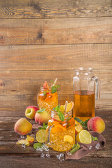Homemade Peach Sweet Tea