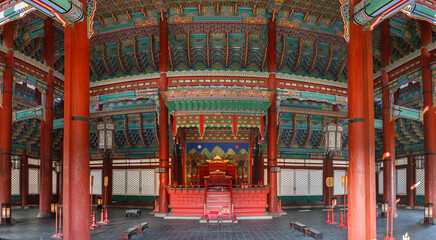 Palace architecture ,Korean Sculpture ,Gwanghwamun Gate and the Palace Wall ,Gyeongbokgung Palace ,Seoul ,Korea.
