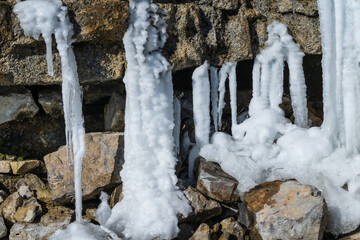 Eisformationen in den Steillagen bei Lauffen am Neckar