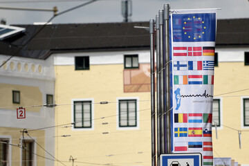 Internationale Flagge in Gmunden am Traunsee, Salzkammergut, Oberösterreich, Österreich, Europa -...