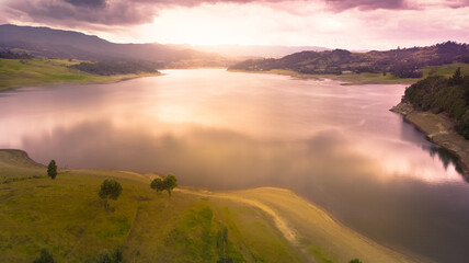 Fototapeta na wymiar Dawn at Sisga Dam, Choconta Cundinamarca Colombia