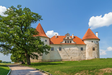 Fototapeta na wymiar Bauska Castle, Latvia