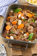 Goulash in the style of boeuf stroganoff with silver onions picture 02