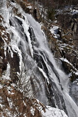Fototapeta na wymiar Todtnauer Wasserfall im Winter