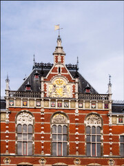 Naklejka premium Netherlands, Amsterdam. Amsterdam Centraal Station.
