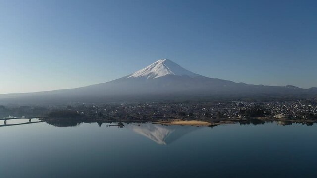 富士山　河口湖　ドローン空撮　鏡富士
