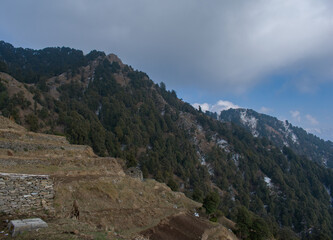 picture of mountain valley in himachal pradesh, India.