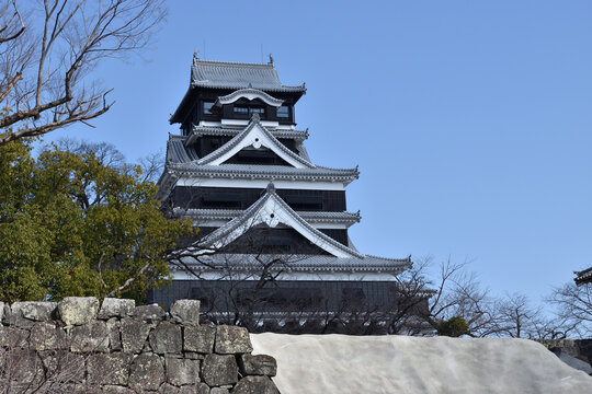 image of Kumamoto Castle castle tower that has been restored