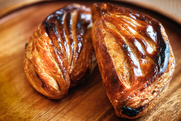 こんがり焼けたアップルパイ