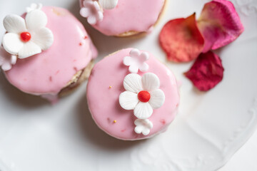 pink sponge cake with flowers and petals wedding, valentine, spring, mothersday love cake 