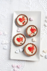 heart love valentin wedding tartlets  chocolate cake 