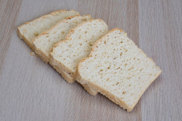 Mit Dinkelmehl gebackenes Weißbrot, Weißbrotscheiben