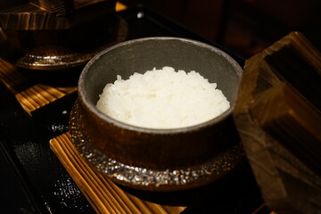 Japanese Rice into hagama cast iron rice cooker - お米 お釜