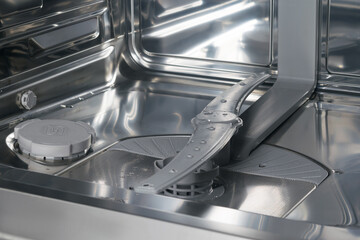 dishwasher water diffuser for better cleaning of kitchen utensils
