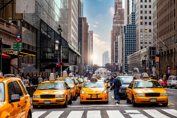 Taxi jaune à Manhattan, New York City aux Etats-Unis