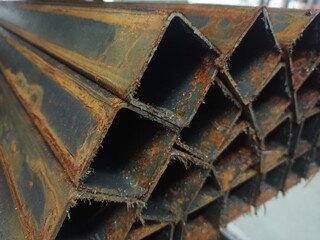 Metal profile geometric shape in large quantities.