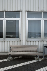 Bank im Alzeyer Gewerbegebiet