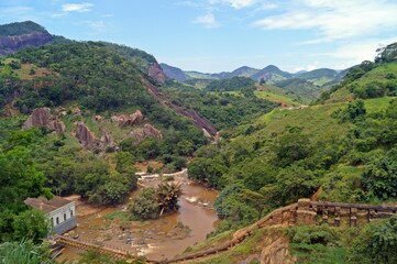 Cachoeira na cidade de Tombos e início do Caminho da Luz / Brazil