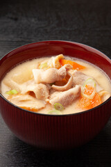 豚肉の粕汁