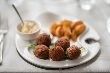 meatballs and chips, Italian recipe