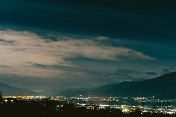 Fototapeta premium 山梨県韮崎市,夜の街なみ,日本
