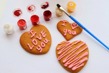 How to draw a heart shaped cookie lettering