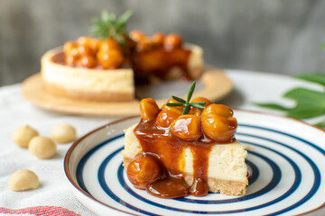 caramel maccadamia cheesecake